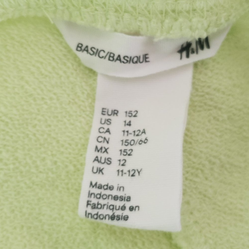 H&M Neon green and white shorts - Picture 3 of 3